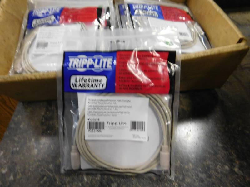 lot 58 image: Tripp Lite - 6