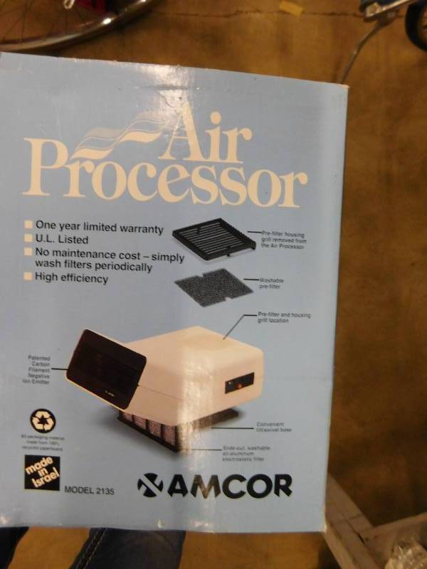 lot 114 image: Air Processor Model #2135