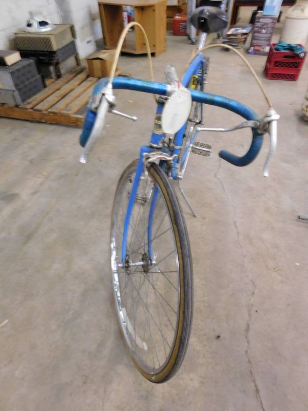 lot 117 image: Vintage Bicycle