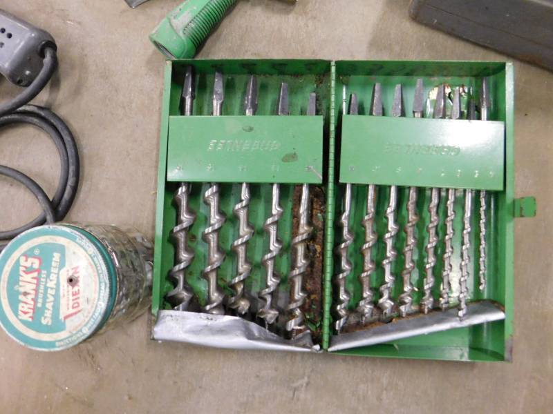 lot 205 image: Vintage Tools & More