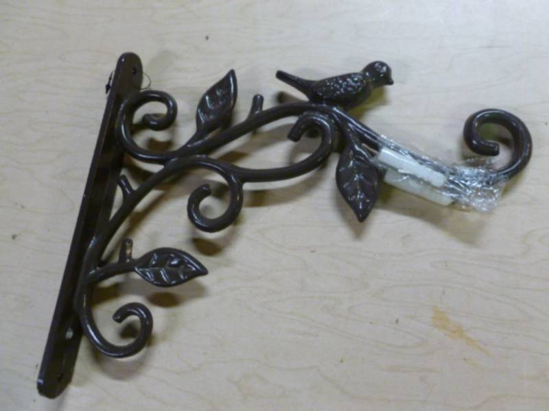 lot 52 image: Cast Iron Plant Hanger