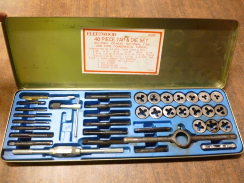 lot 99 image: Tap And Die Set