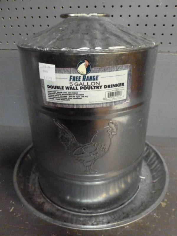 lot 128 image: New Chicken Waterer