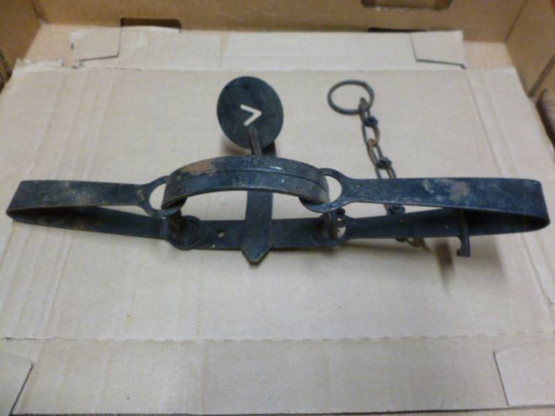lot 151 image: Leg Trap