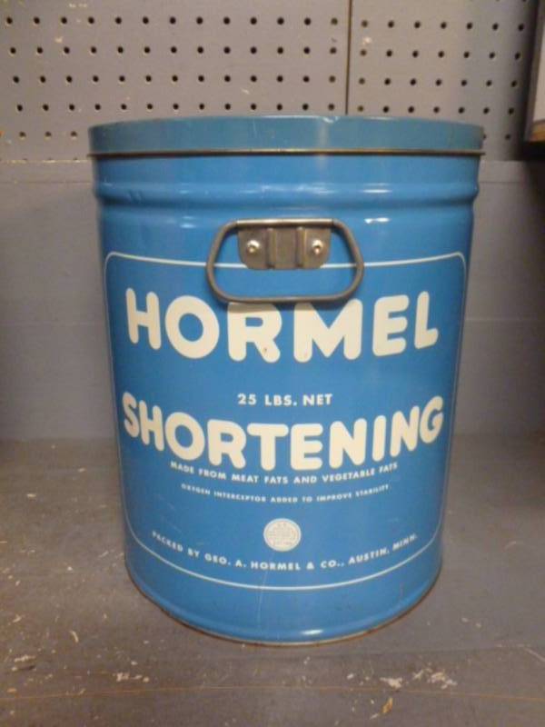 lot 176 image: Vintage Metal Container