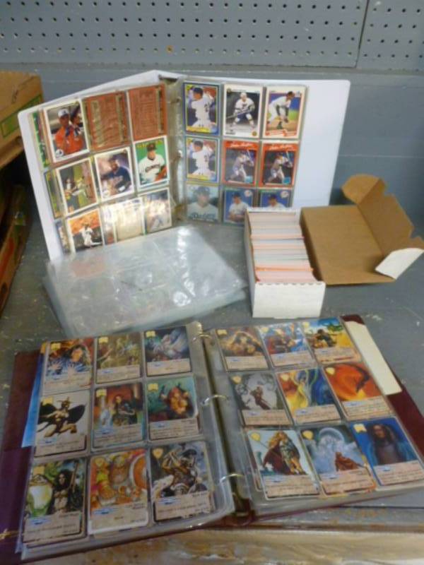 lot 180 image: Sports Cards