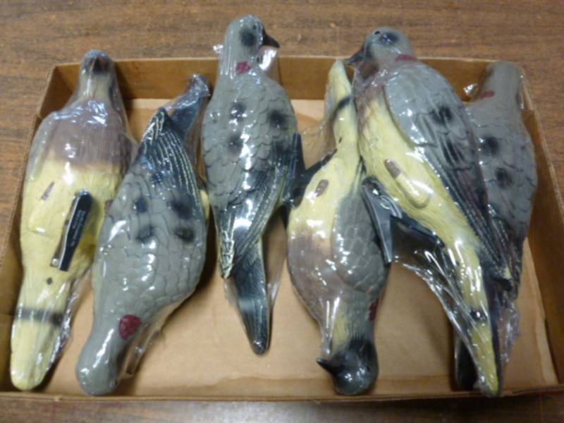 lot 227 image: Dove Decoys