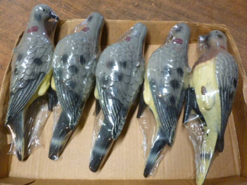lot 230 image: Dove Decoys