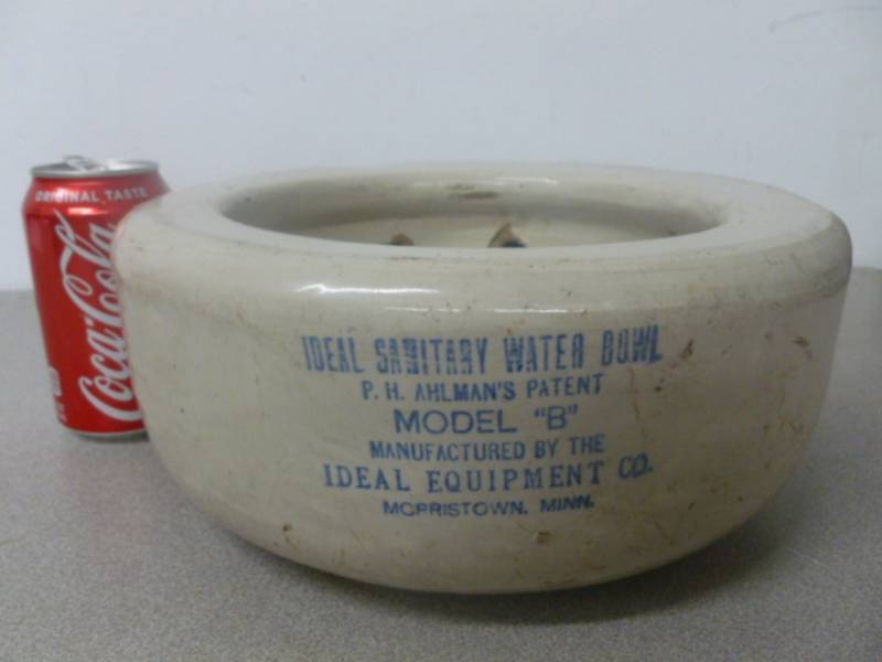 lot 5 image: Antique Sanitary Crock Bowl