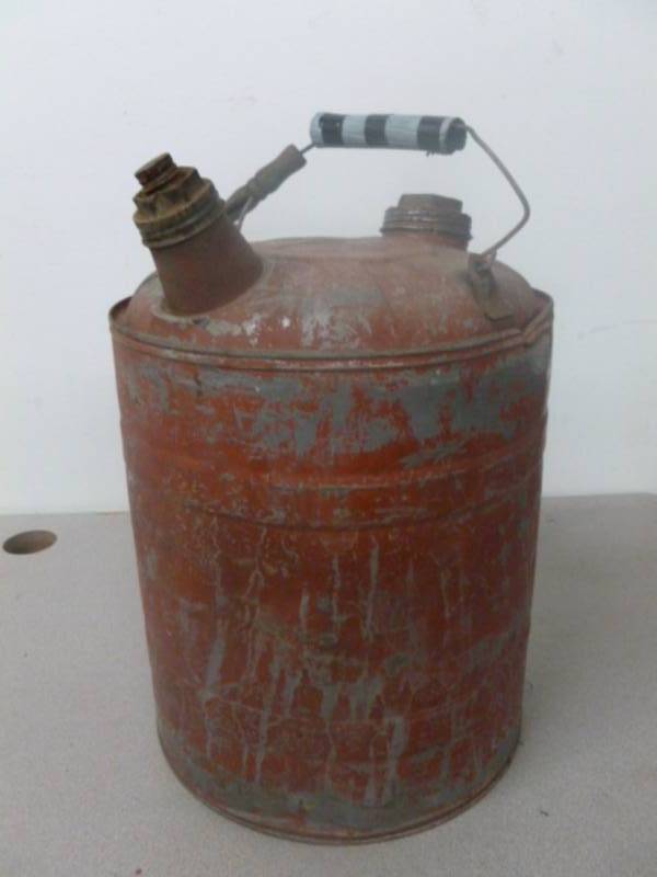 lot 41 image: Vintage Gas Can