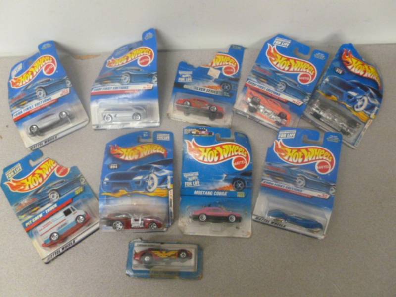lot 97 image: New Hot Wheels