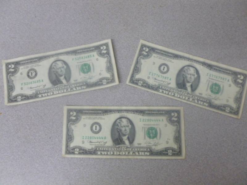 lot 118 image: Paper Money