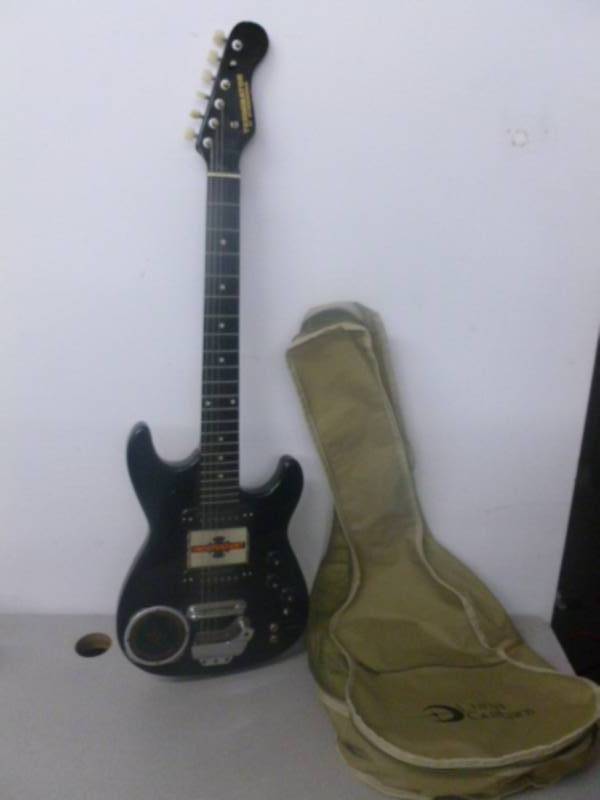 lot 178 image: Electric Guitar