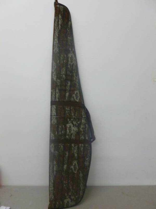 lot 191 image: Rifle Gun Case