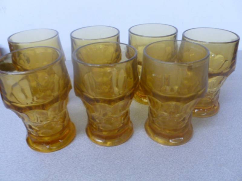 lot 223 image: Vintage Glasses