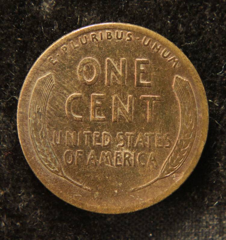 lot 05 image: 1910-S US WHEAT CENT CLEANED