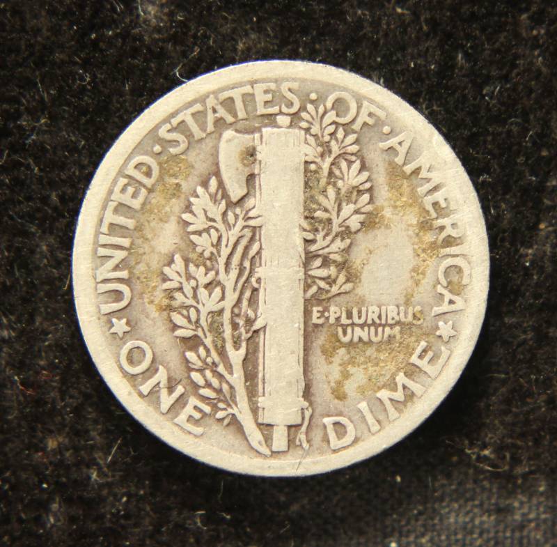 lot 21 image: 1921 MERCURY SILVER DIME BETTER DATE COIN
