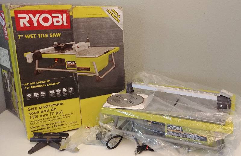 lot 13 image: Ryobi 7 Wet Tile Saw