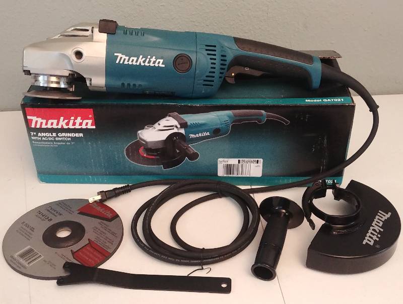 lot 14 image: Makita 7 Angel Grinder, with ACDC switch