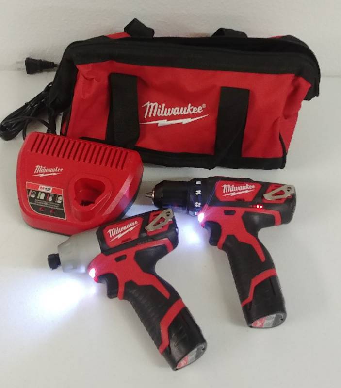 lot 45 image: Milwaukee M12 Drill Driver and Impact Driver Kit