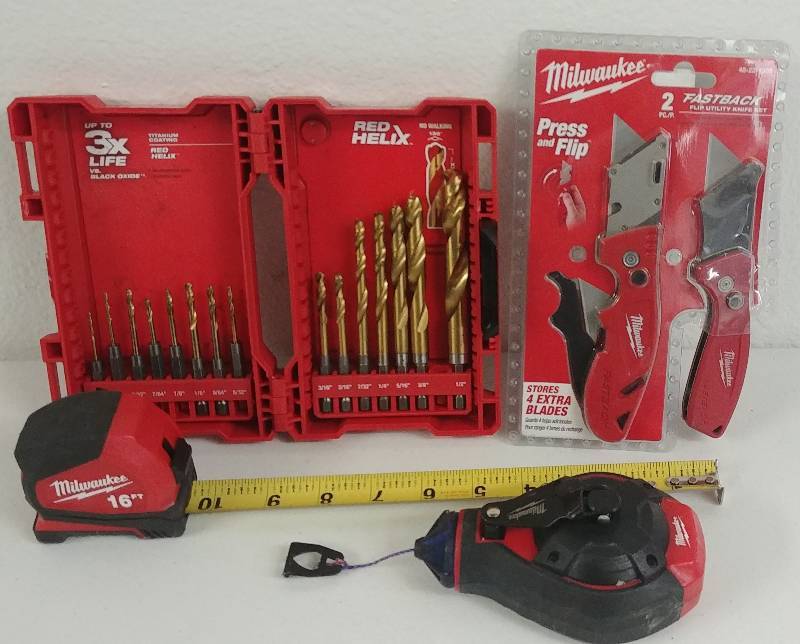 lot 63 image: Milwaukee Tool Grouping