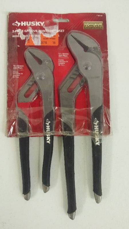 lot 94 image: Husky 2-Piece Groove Joint Pliers Set