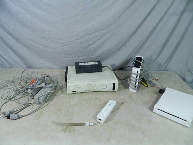 lot 85 image: Gaming Systems