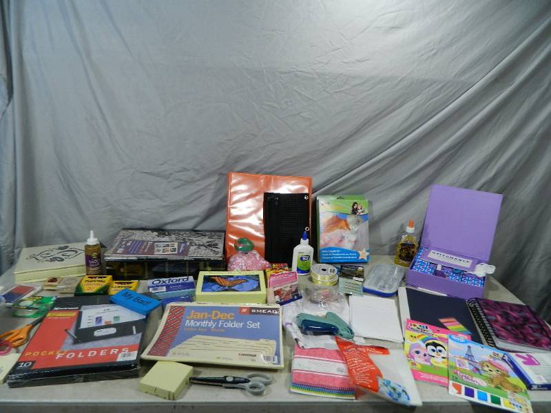 lot 106 image: Craft and Office Items