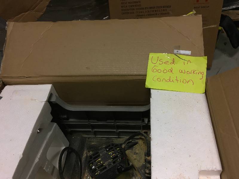 lot 6 image: Ryobi 10 in Table Saw with folding Stand used in working condition
