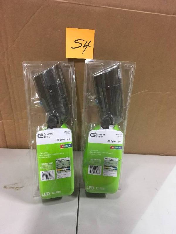 lot 54 image: Bell Weatherproof Portable LED Spike Light set of 2 New