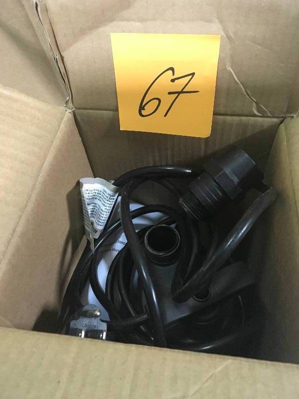 lot 67 image: Everbuilt 16 HP Submersible Utility Pump open Box in working condition