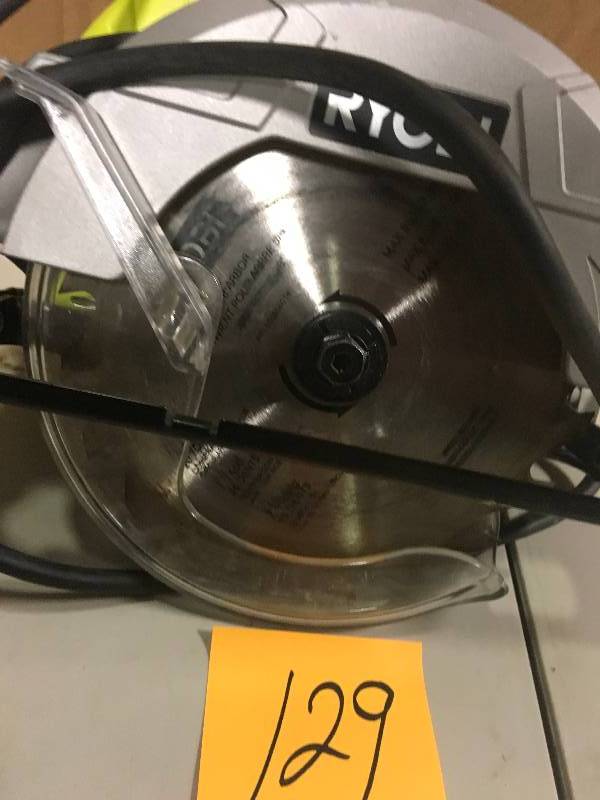 lot 129 image: Ryobi 13-Amp 7-14 in. Circular Saw used in good condition