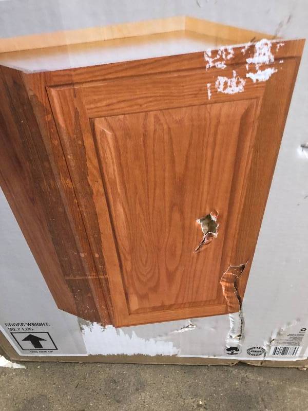 lot 133 image: Madison Assembled 18x30x12 in. Wall Cabinet in Medium Oak