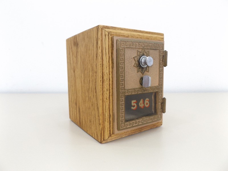 lot 24 image: Vintage 1955 Keyless Entry Coin Vault