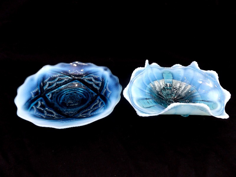 lot 4 image: Vintage Fenton Blue Opalescent Plate, and Pedestal Bowl