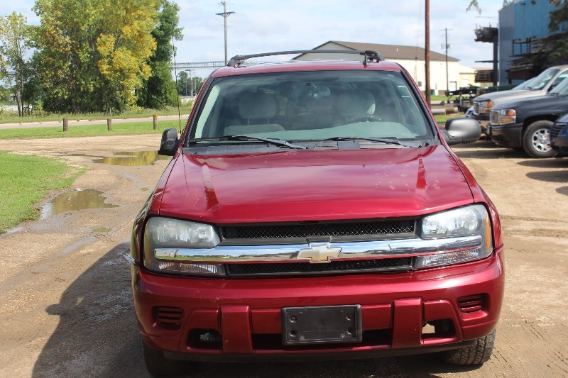 lot 2847 image: 2007 Chevrolet Trailblazer LS 4x4