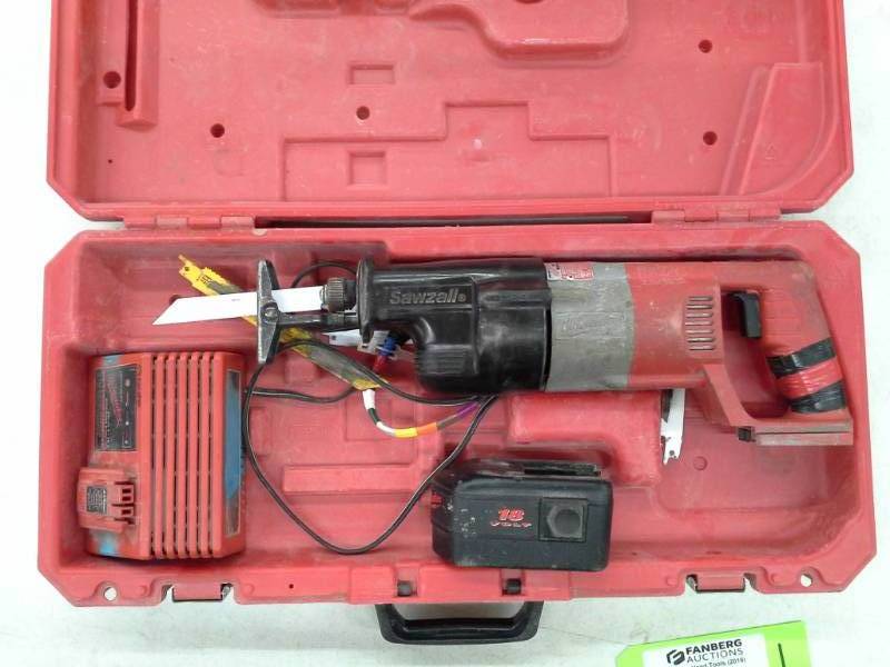 lot 69 image: Milwaukee 18V Sawzall Reciprocating Saw