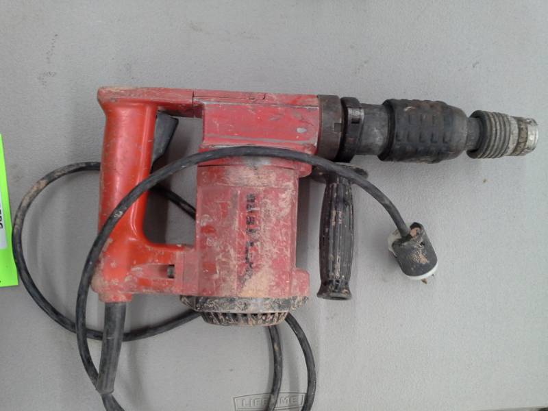 lot 78 image: Hilti TE 22 Rotary Hammer Drill
