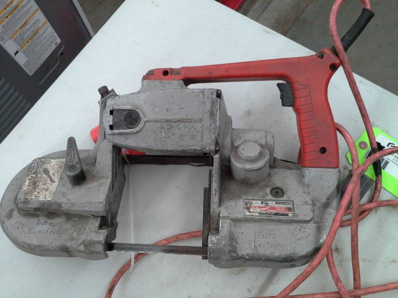 lot 97 image: Milwaukee Heavy Duty Bandsaw