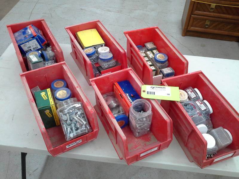 lot 98 image: Set of 6 Plastic Bins with Contents