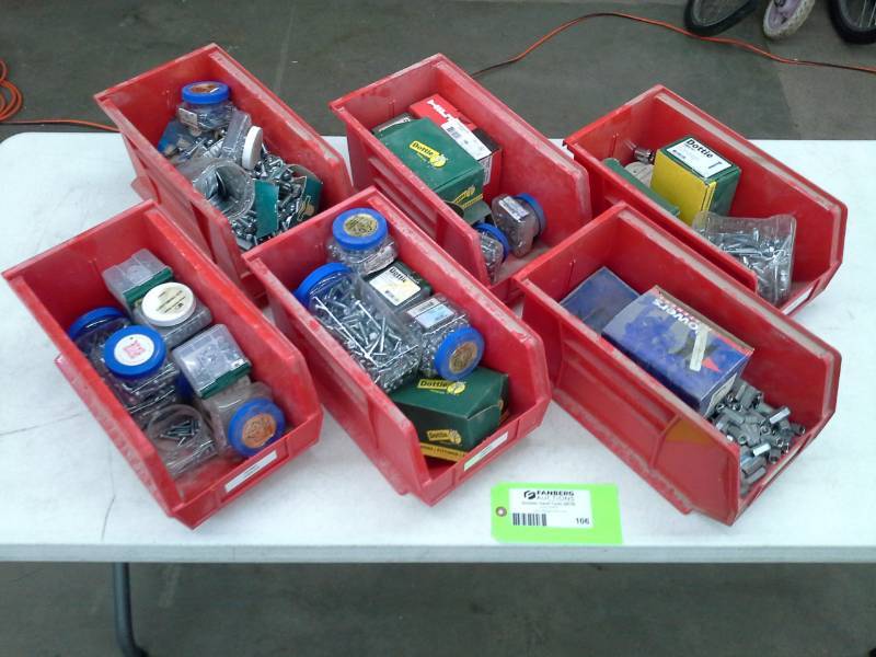 lot 106 image: Set of 6 Plastic Bins with Contents