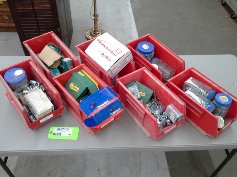 lot 108 image: Set of 7 Plastic Bins with Contents