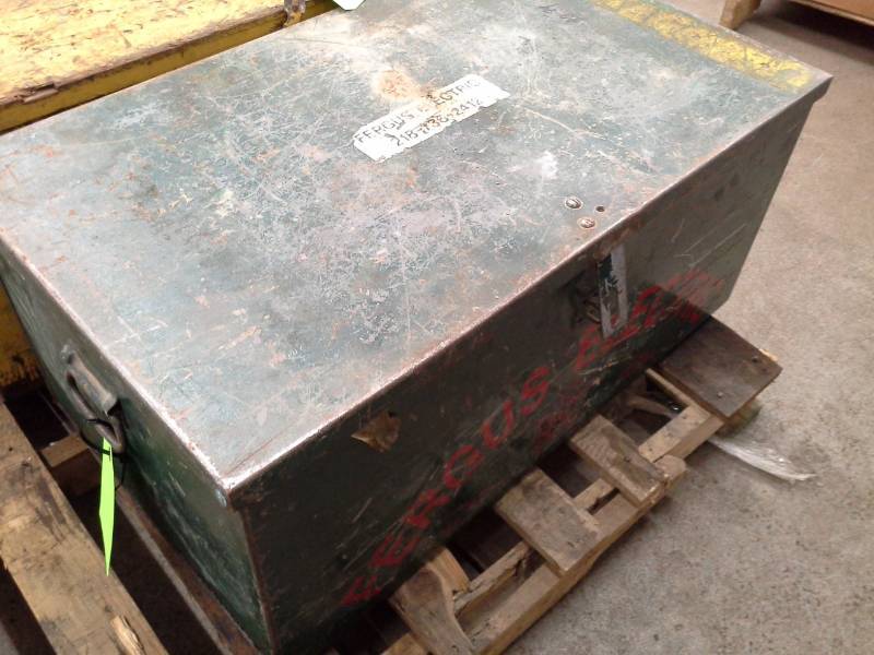 lot 115 image: Greenlee No 892 Flip-Top Bender