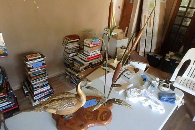 lot 109 image: Carved Wooden Duck on Cattails