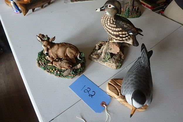 lot 122 image: Birds, Deer