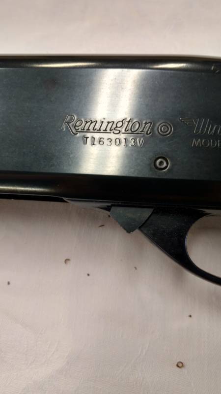 lot 5 image: Remington 870TB Wingmaster