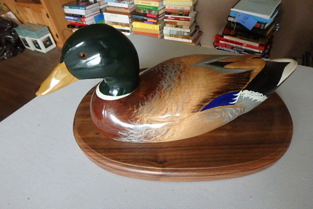 lot 150 image: Wooden Duck