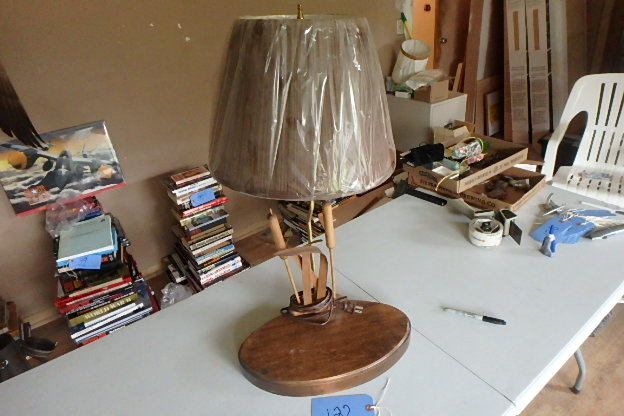 lot 127 image: Cattail Lamp