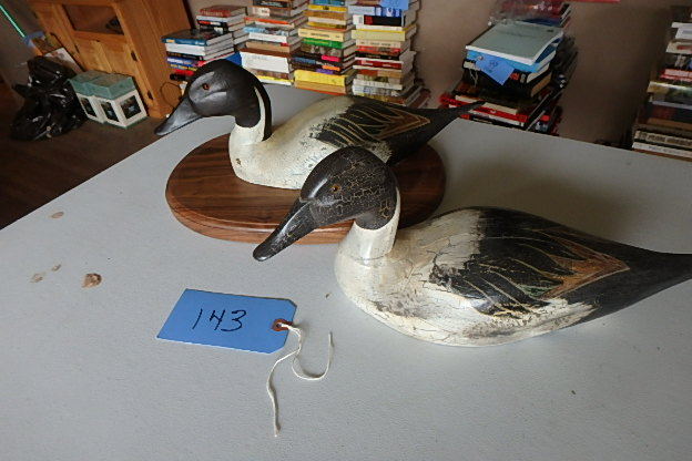 lot 143 image: Wooden Duck