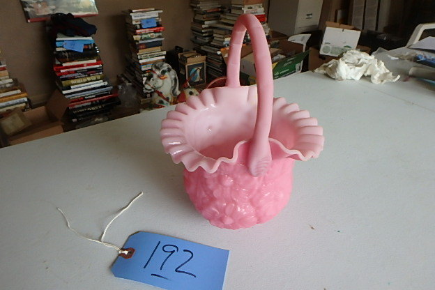 lot 192 image: Large Fenton Piece